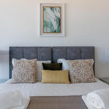 Peralta - Stunning With Private Pool 03 * Lourinhã