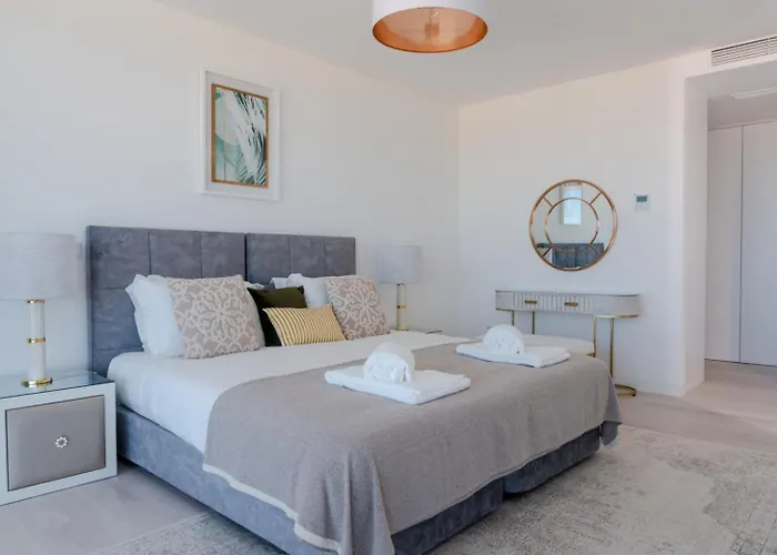 Peralta - Stunning With Private Pool 03 * Lourinha (Lisbon)